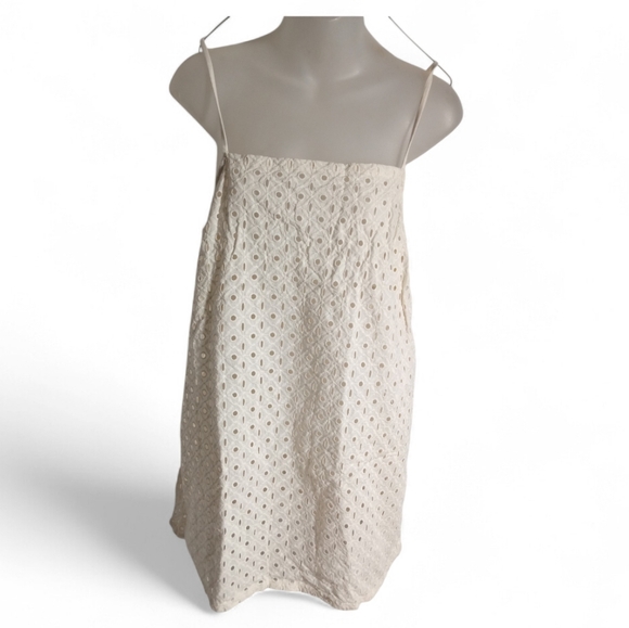 Vitamin A Eyelet Tie Shoulder Swim Coverup White Mini Beach Dress Sz M - Picture 2 of 8